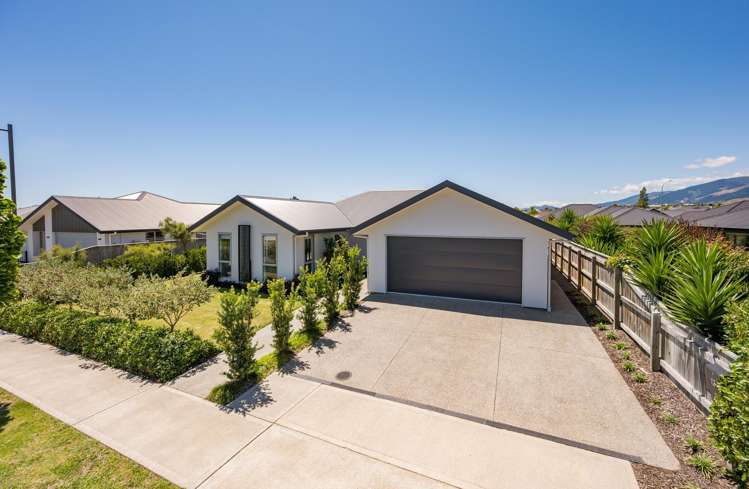 12 Cupola Crescent Richmond_2