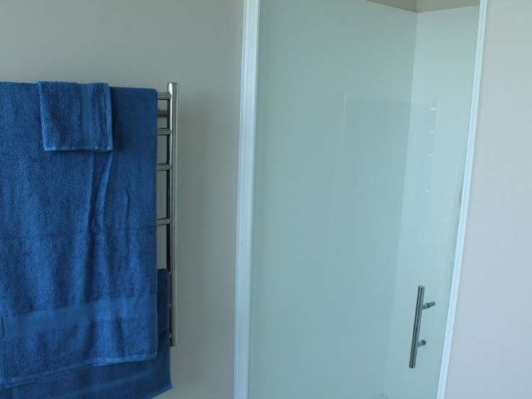 127 Gerrard Road Winton_9