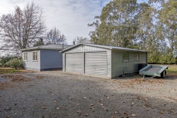 1963 Ealing Montalto Road Ashburton Surrounds_31