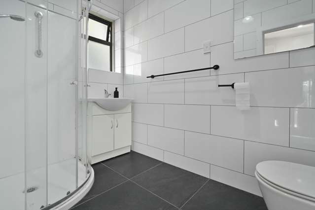 705 Massey Street Akina_3