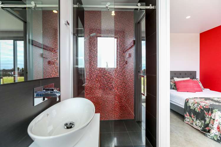 11 Wilson Road Urenui_24