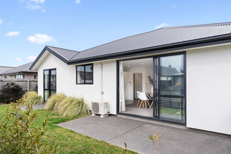 24 Robert Duncan Road Belfast_15