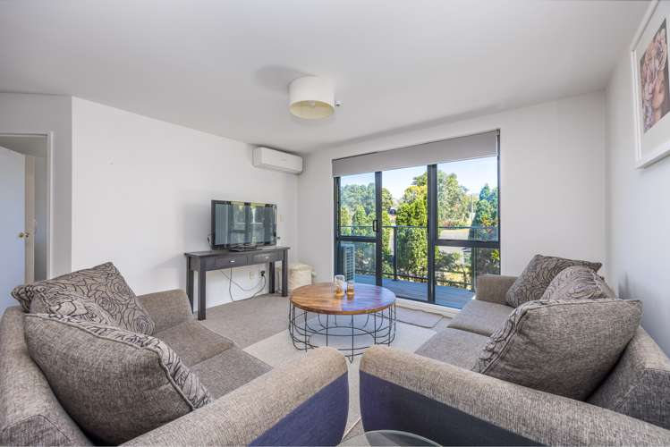 26/68 Mountain Road Mount Wellington_4