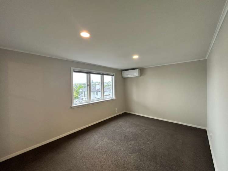 41 Woodlands Crescent Browns Bay_10