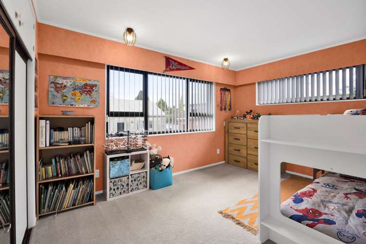 2 Ngahere Street Inglewood_11