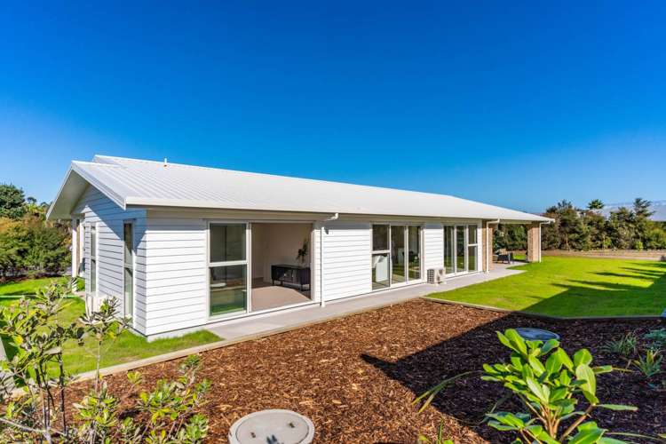 53 Seabreeze Road Mangawhai Heads_33