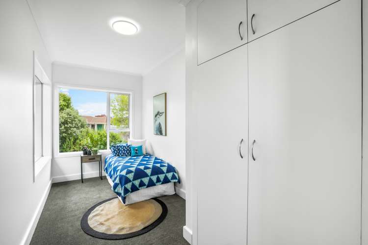 23 Lake Terrace Road Burwood_10