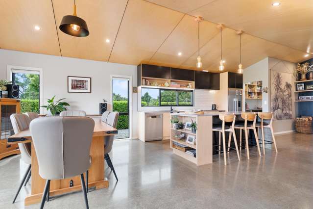 524 Perrys Road East Taratahi_3