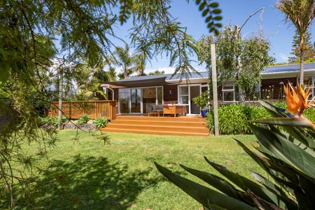 60 Fairmount Road Titirangi_1