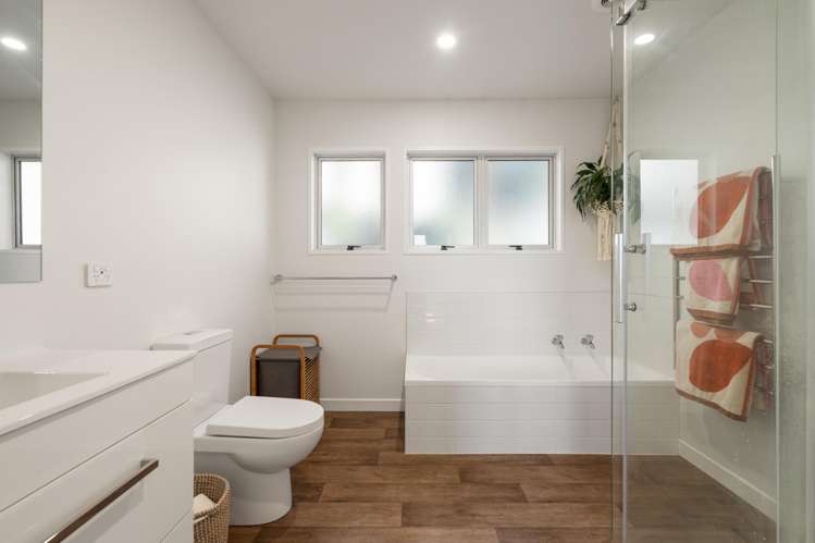 23 Carlton Street Bellevue_10