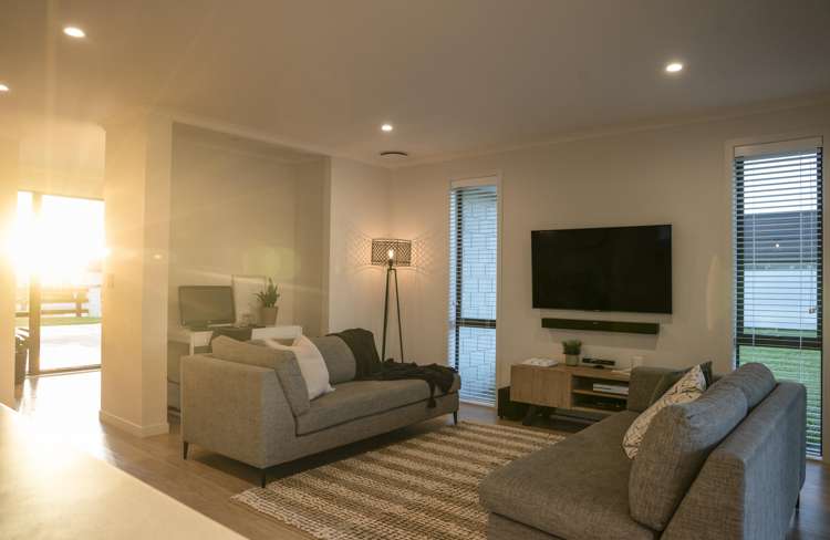 13 Baxter Michael Crescent Cambridge_7