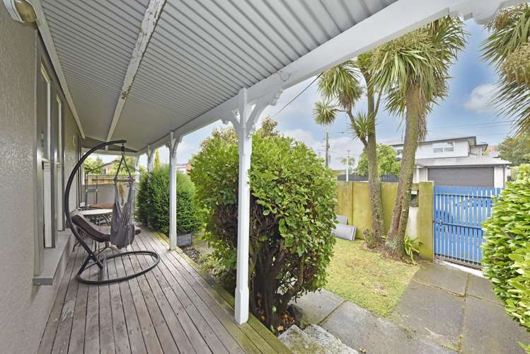 22 Dickens Street Addington_13