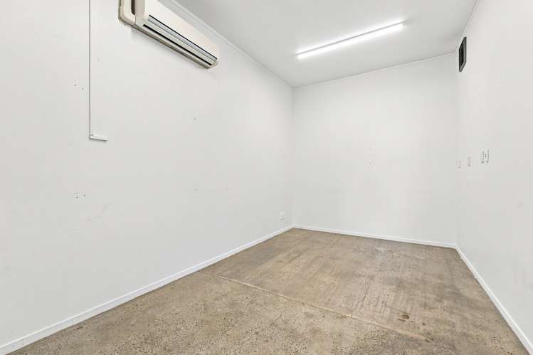 22-24 Bell Street Whanganui_13