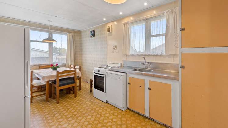 7 Caen Road Panmure_8