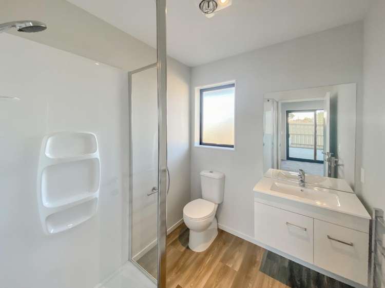 10 Rosalind Avenue 1429_16
