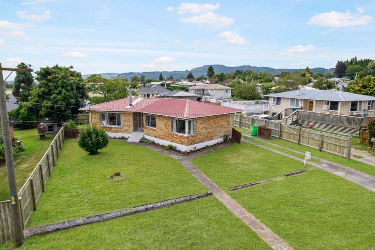 8 Elliott Crescent Owhata_14