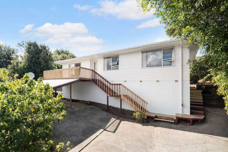 2/32 Wilkinson Way Browns Bay_13