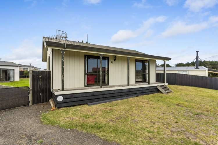 27 Ruanui Street Himatangi Beach_15
