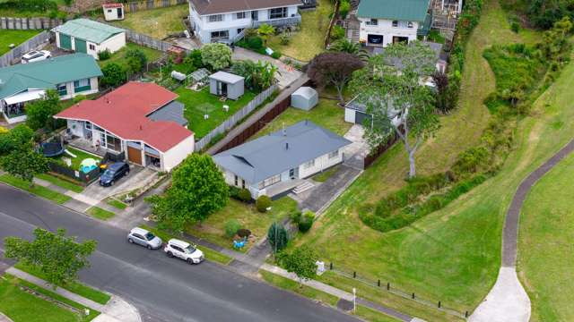 27 Caernarvon Street Dinsdale_1