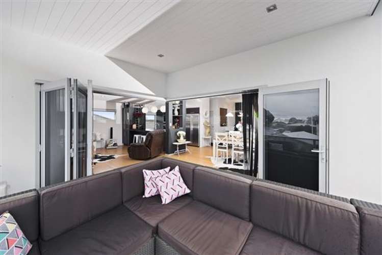 14 Pompano Key Papamoa_4