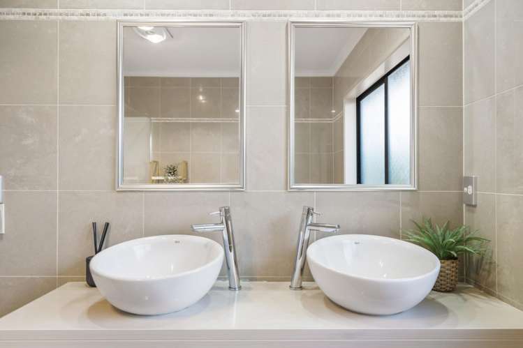 7 Chard Place Flat Bush_26