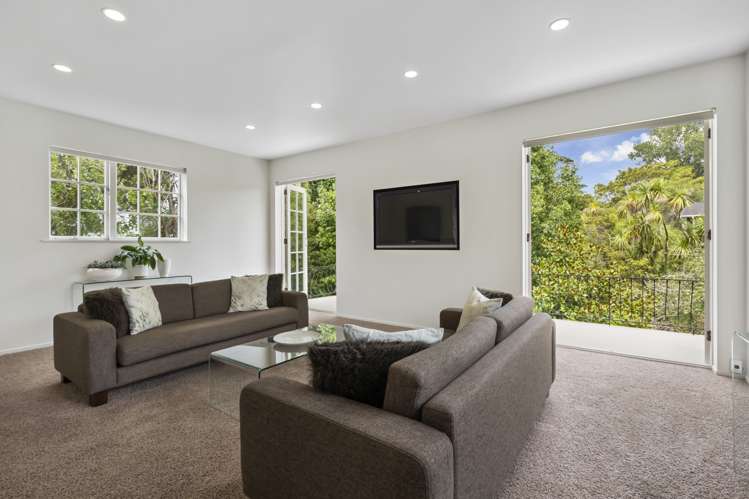 53 Nui Mana Place Te Atatu South_4