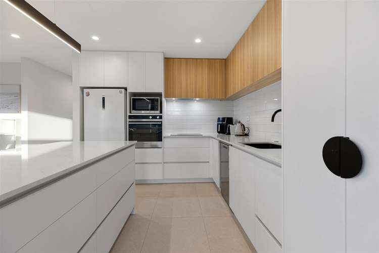 1 Hinaki Street_2