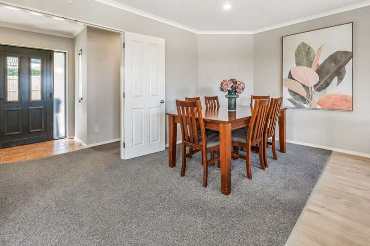 282 Hill Road The Gardens_5