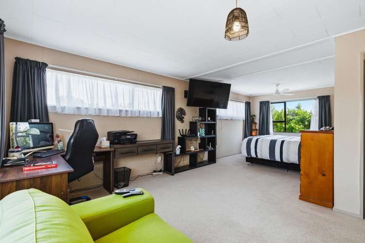 2 Kempton Place Richmond Heights_14