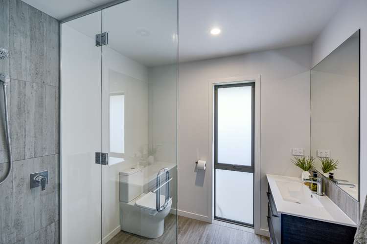 7 Ruahine Road Poraiti_15