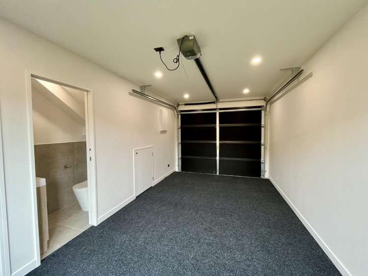 98D Royal Road 11410_5