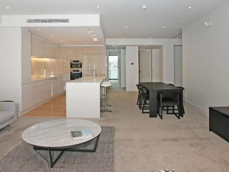 2c/3 Clyde Quay Wharf Te Aro_3