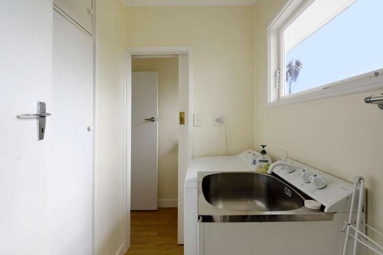 32 Marlowe Street Stoke_17