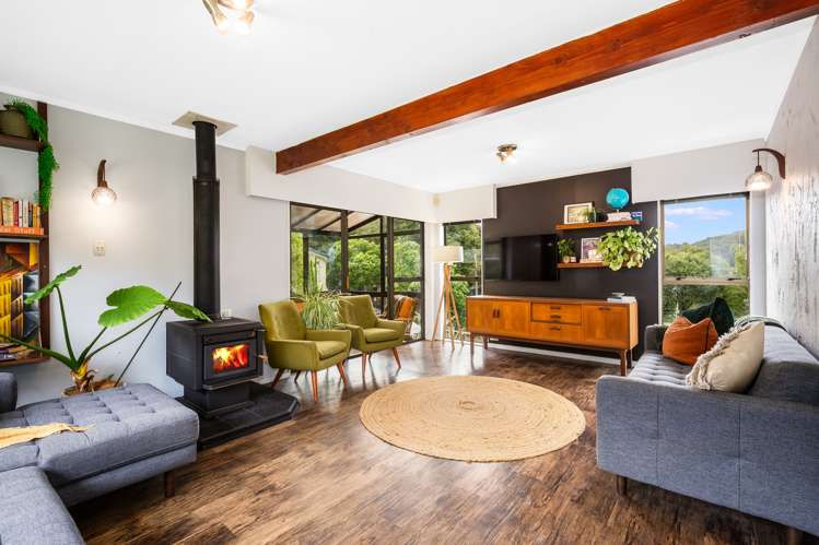 2 Pohue Grove Stokes Valley_10