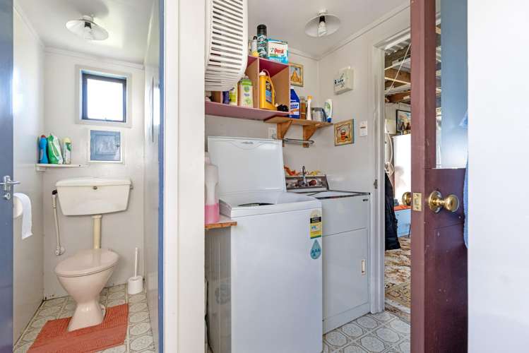 3 Banks Street Tolaga Bay_14