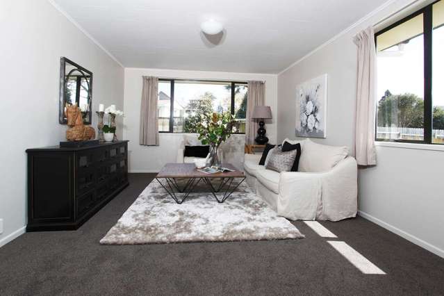 16 Ussher Place Pakuranga Heights_2