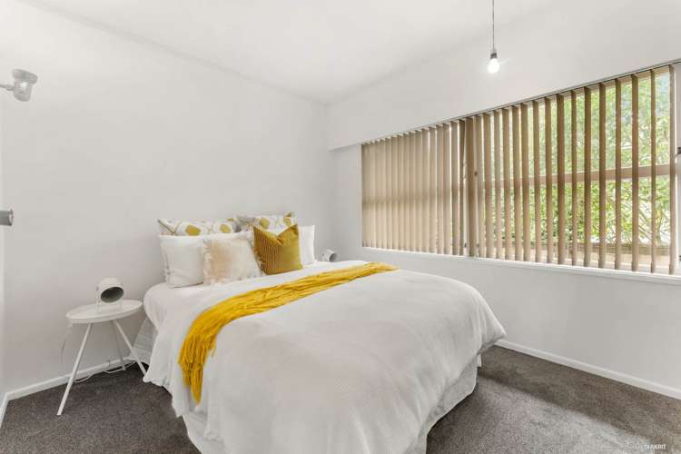 18 David Avenue Hillpark_11