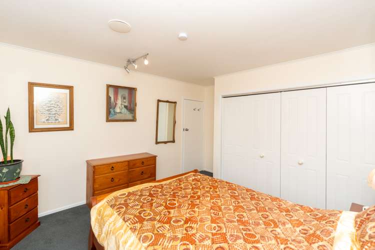 7 Eton Drive Hillcrest_16