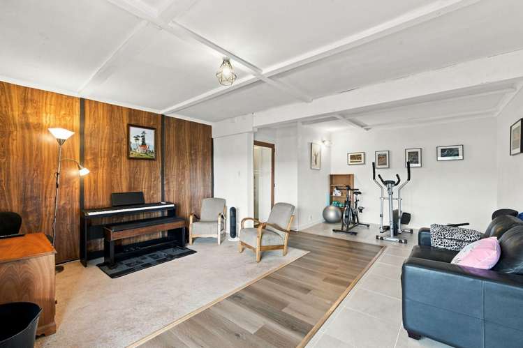 61 Scobie Road Waverley_29
