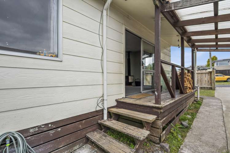 2/4 Cumberland Street Tauhara_12