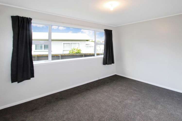 15 George Street Pahiatua_4