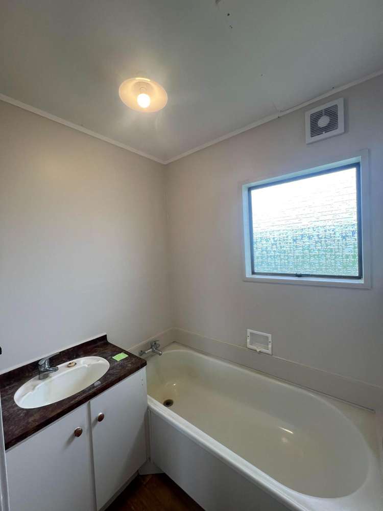 84 Harris Road Waiuku_2
