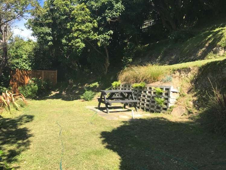 9 Fortification Road Karaka Bays_16