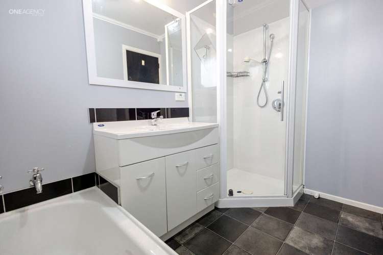 108 Gibson Quay Hokitika_10
