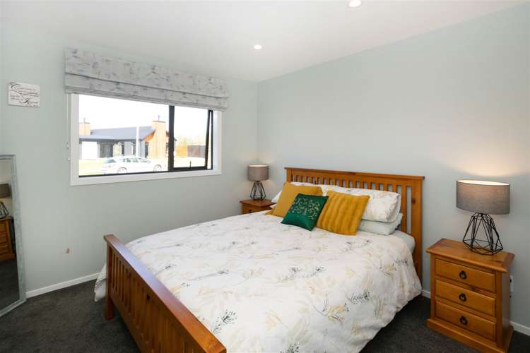 14 Catalina Crescent Burleigh_15