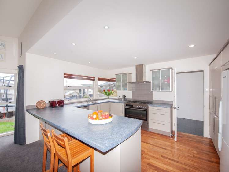 4 Neston Grove Churton Park_6