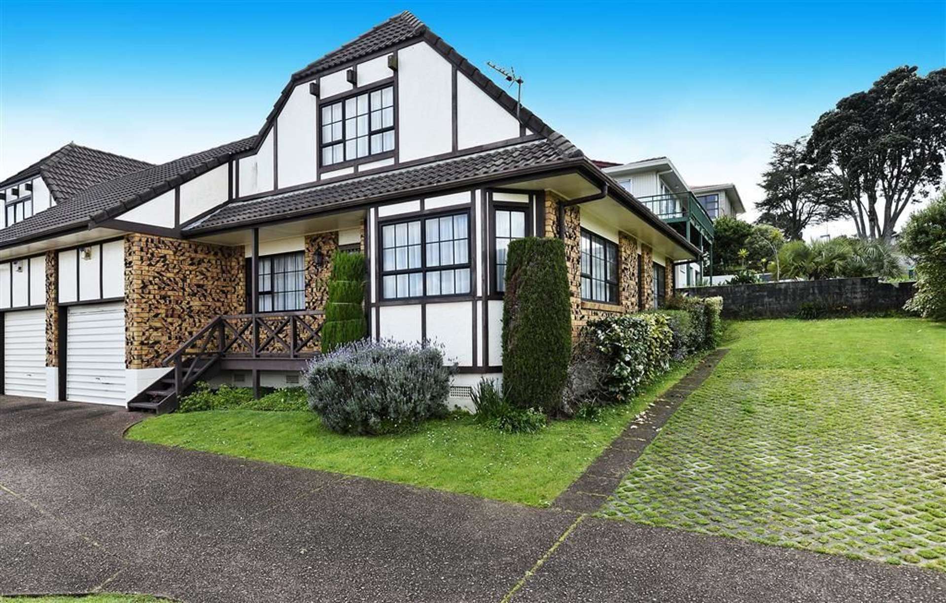 1/11 Stranolar Drive Mount Roskill_0