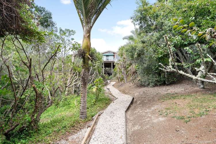 9 Omana Heights Drive Maraetai_17