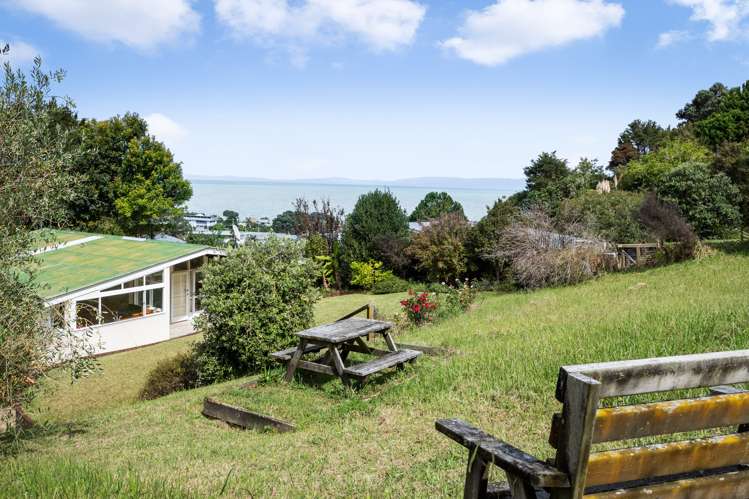 33 Trotter Avenue Waiomu_15