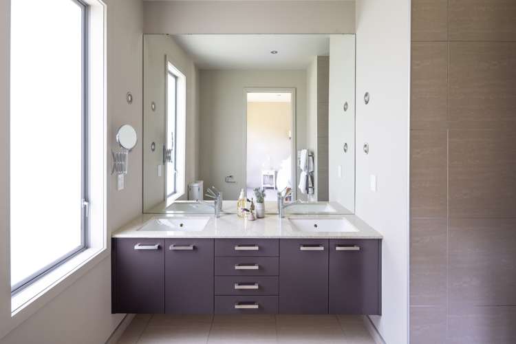 15 Lakeview Terrace Taradale_15